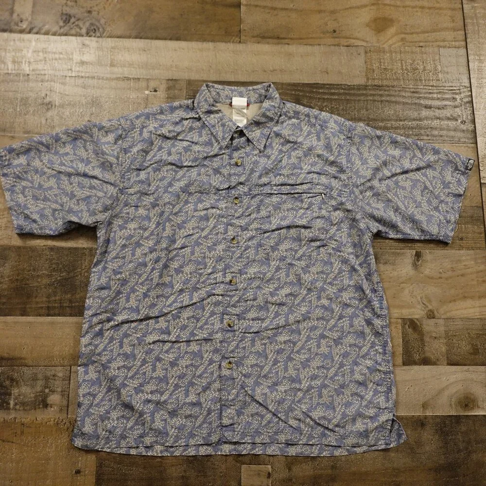 The North Face button down shirt men's large leaf print lightweight